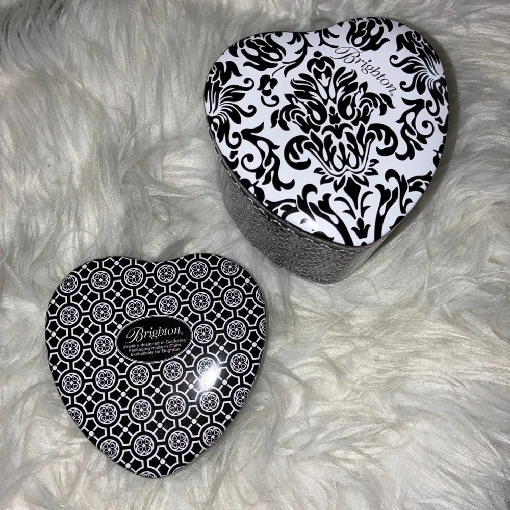 Brighton Black and‎ White Heart Decor Boxes Set of 2 Preowned.